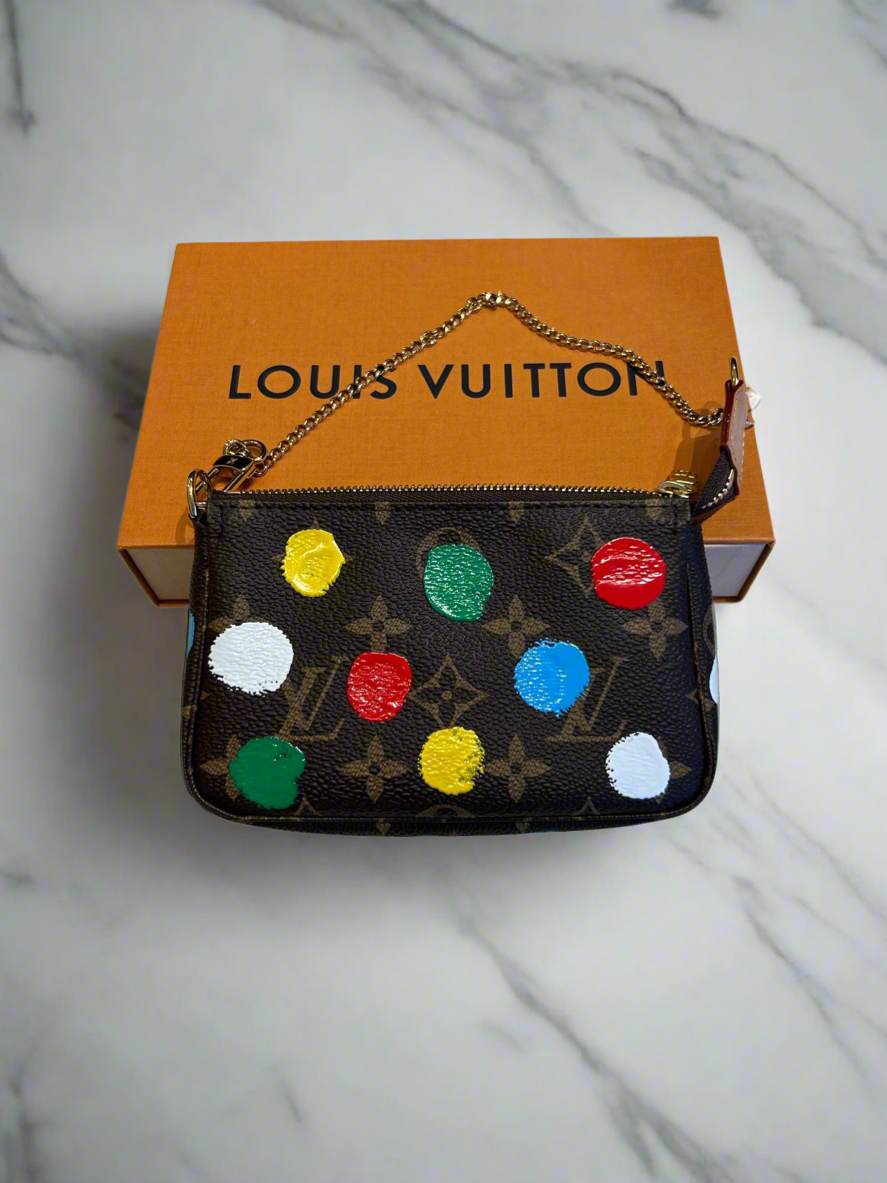 LOUIS VUITTON X Yayoi Kusama Monogram Painted Mini Pouchette 2023