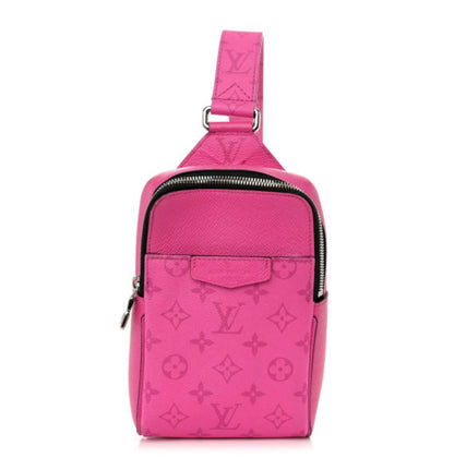 LOUIS VUITTON Taigarama Slingbag