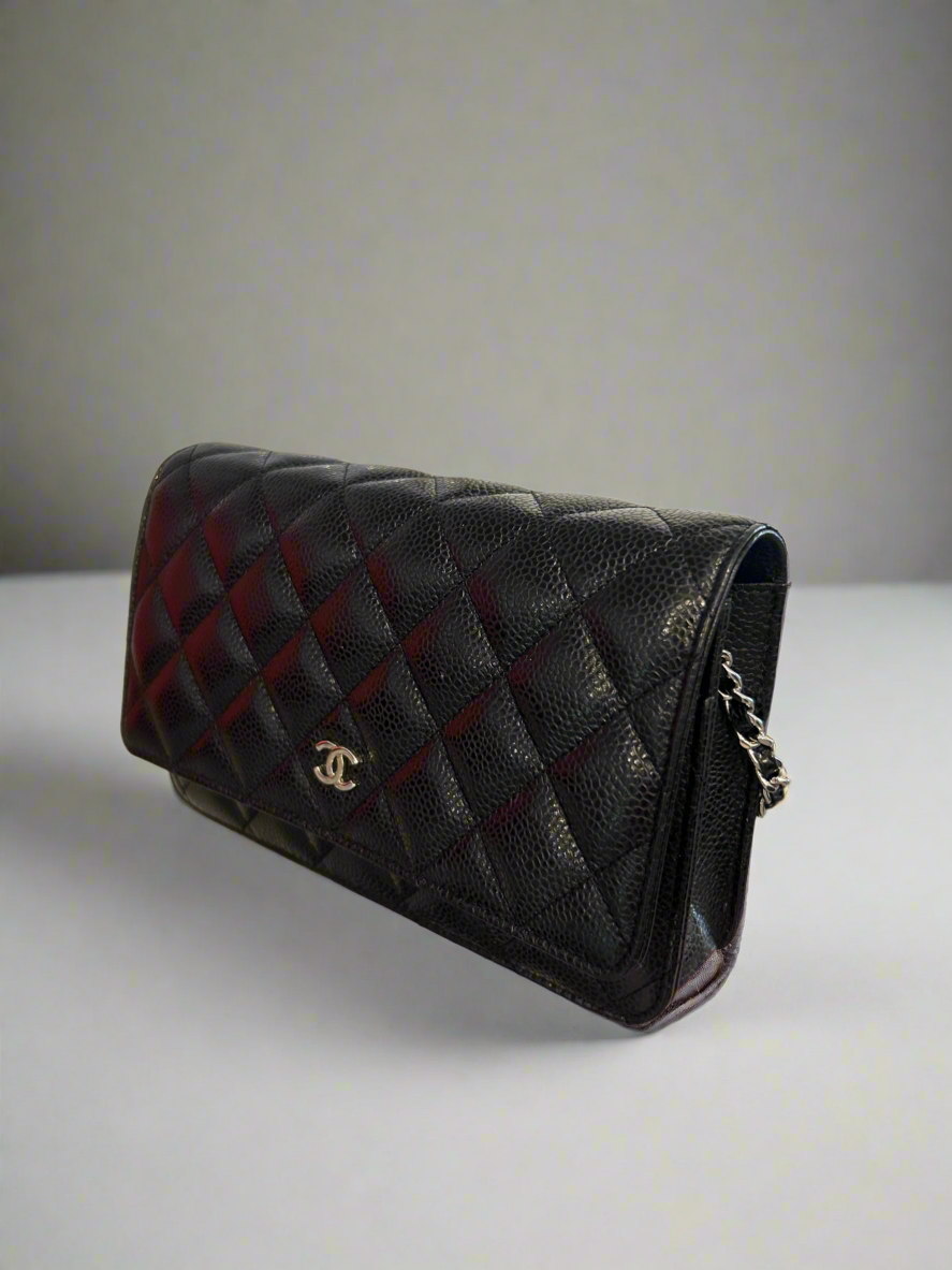 CHANEL 2020 Wallet On Chain