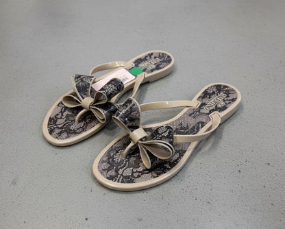 VALENTINO GARAVANI Lace Bow Sandals - Size 37