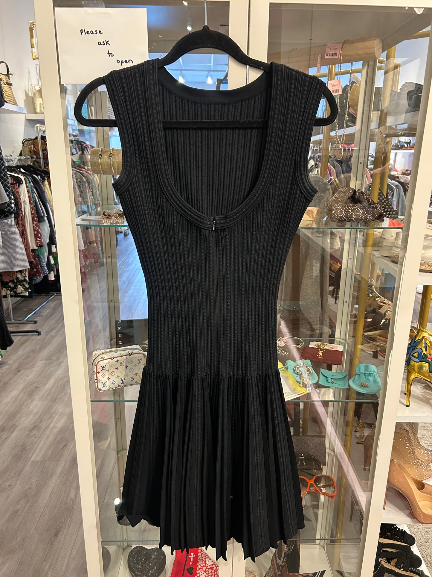 New* ALAIA Black Pleated Dress - Size - 38