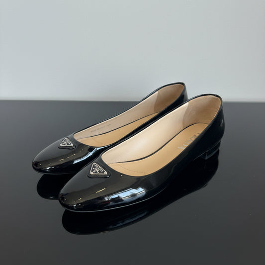 PRADA Black Patent Flats - Size 39