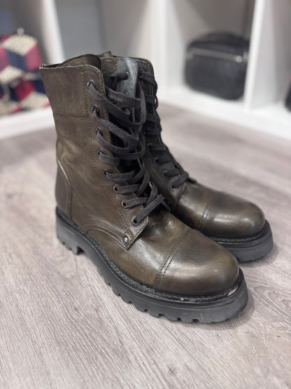 New* MOMA Lace Up Boot - Size 39