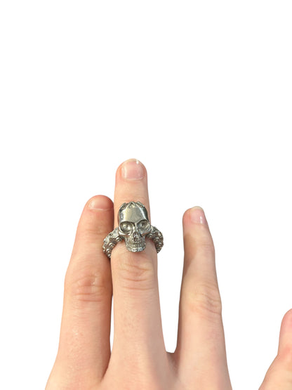 Alexander McQueen Skull Ring - Size 6