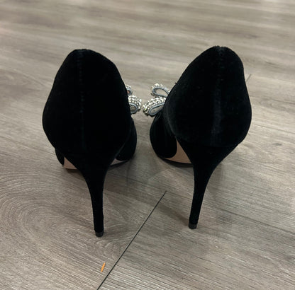 KURT GEIGER Velvet Bow Pump - Size 41