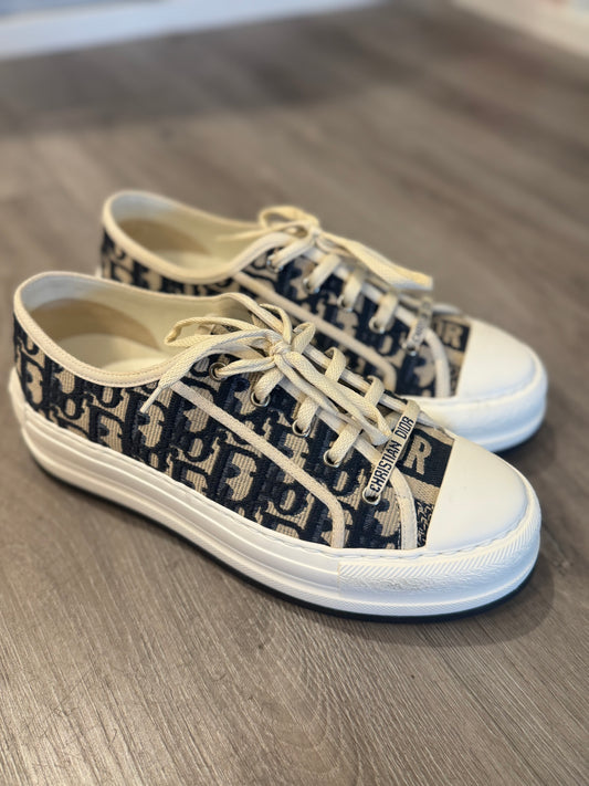 Christian Dior Walk'n'Dior Sneaker - Size 39