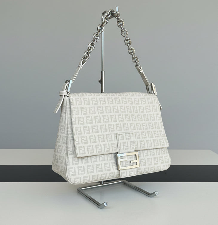 FENDI Mamma Baguette