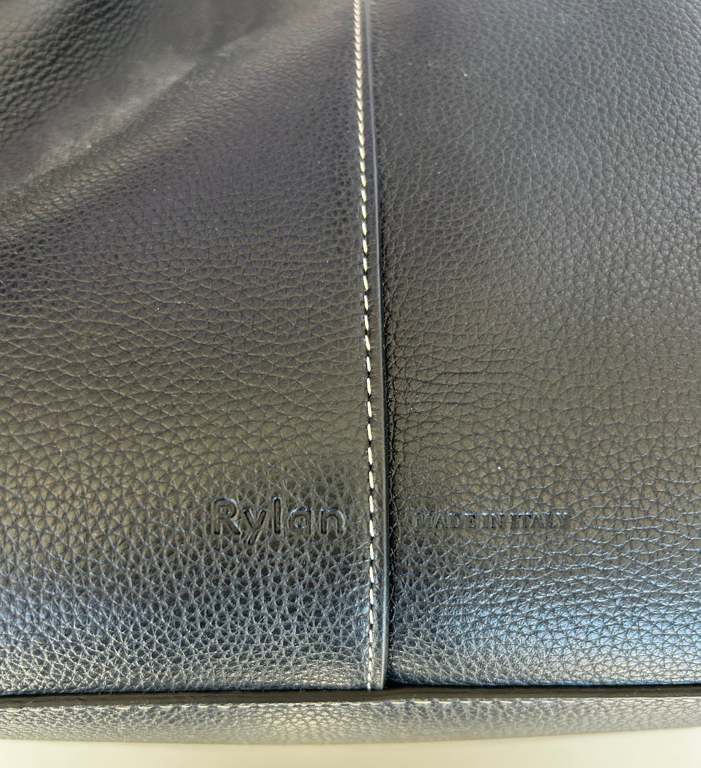 RYLAN Black Leather Shoulder Bag
