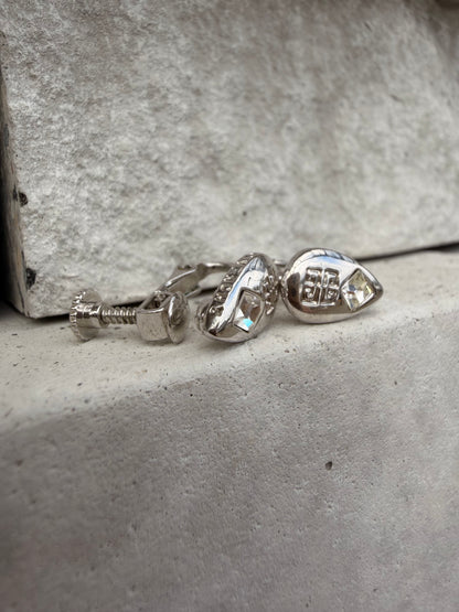 GIVENCHY Clip on Earrings