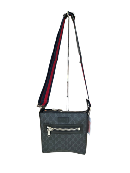 GUCCI Supreme Small Messanger Bag