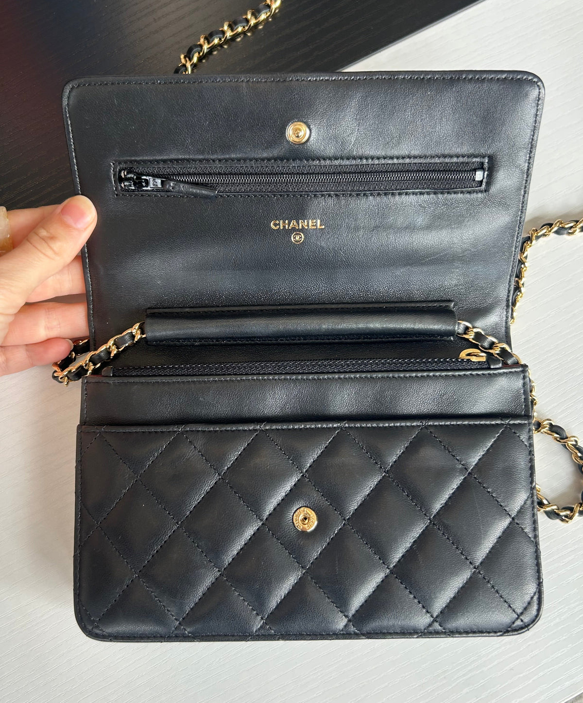 CHANEL 2017 Wallet On Chain