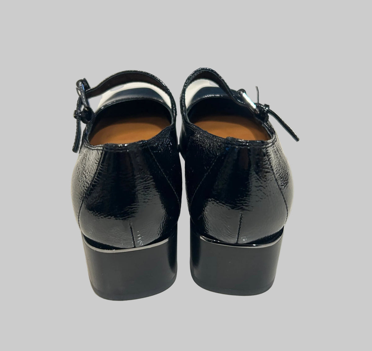 NEW* Donald Pliner Patent Leather Mary Janes - size 8