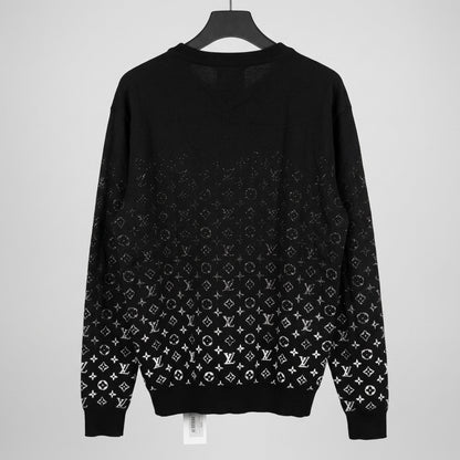 LOUIS VUITTON Gradient Monogram sweater - Size XL