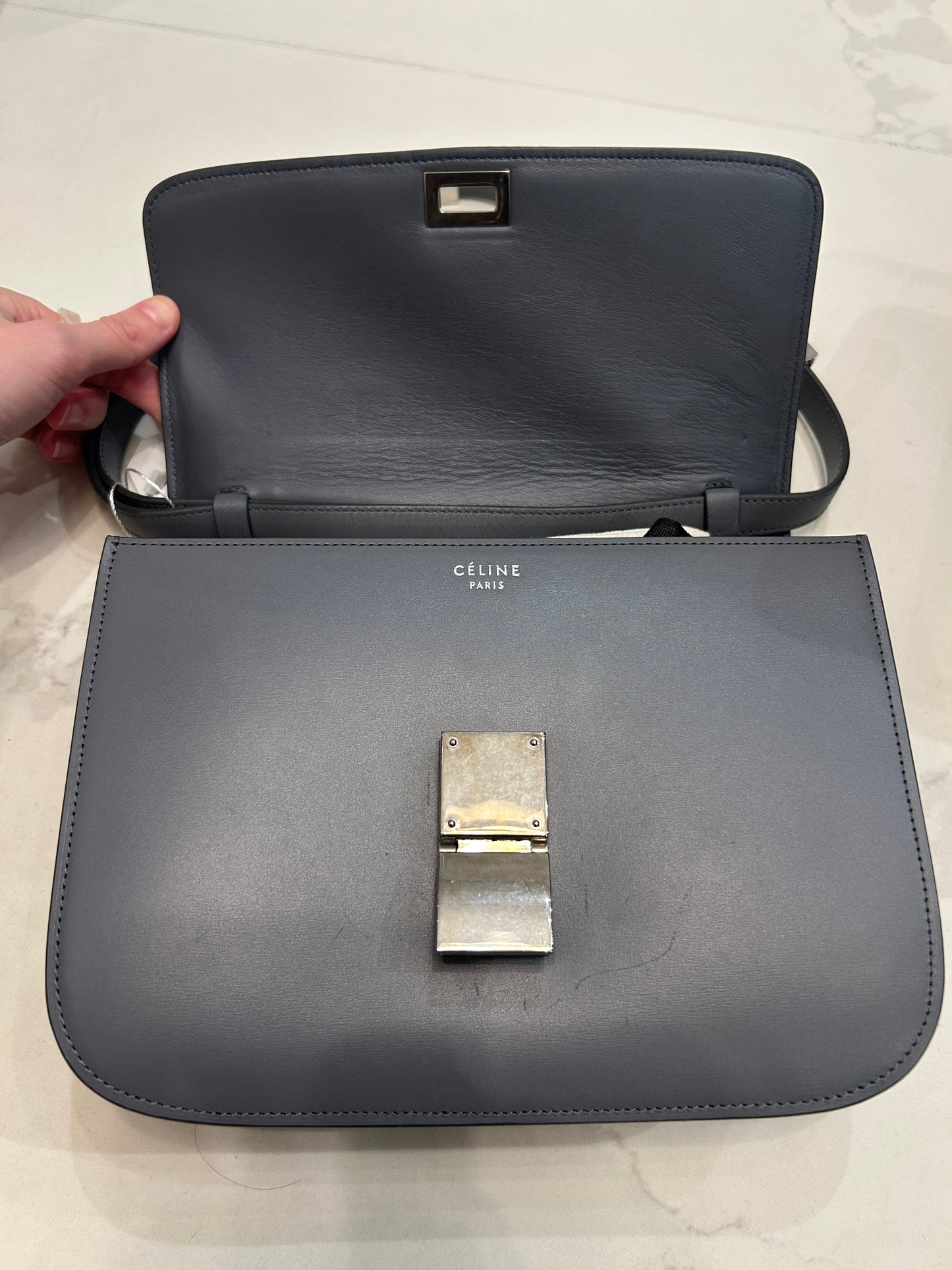 CÉLINE Medium Box Bag Crossbody