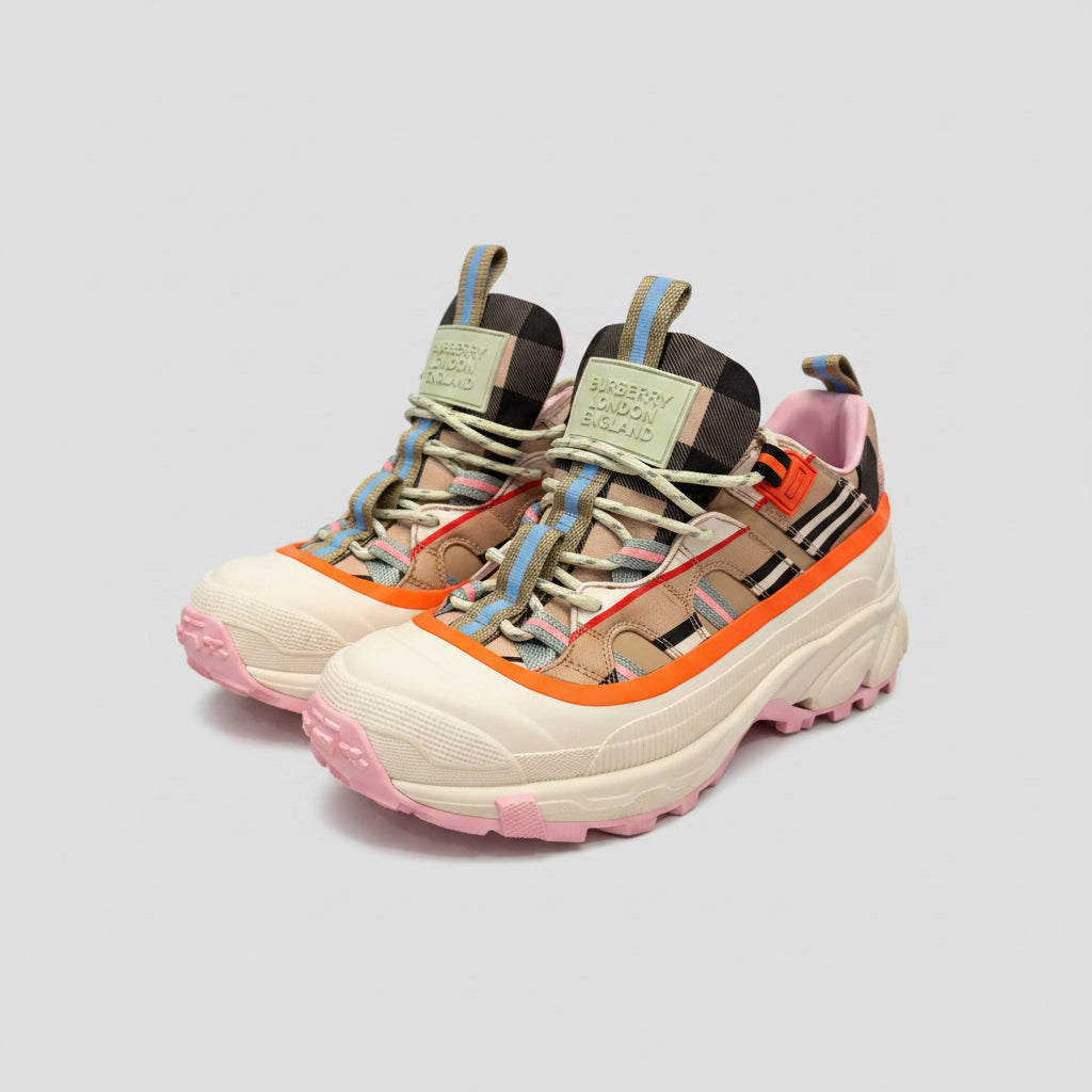 BURBERRY Arthur Technical Leather Multicolour Low Top Sneakers - Size 35.5