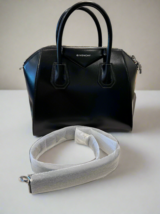 GIVENCHY Antigona Top Handle Bag