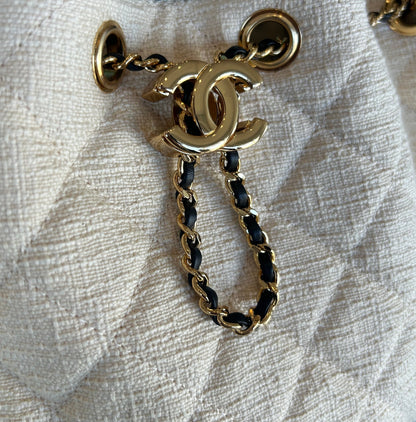 CHANEL SMALL 25 Hobo Shoulder Bag