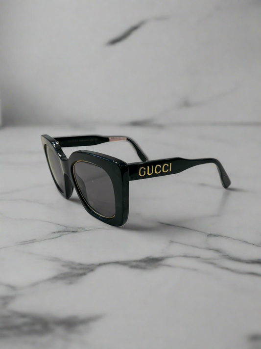 GUCCI Large Cat Eye