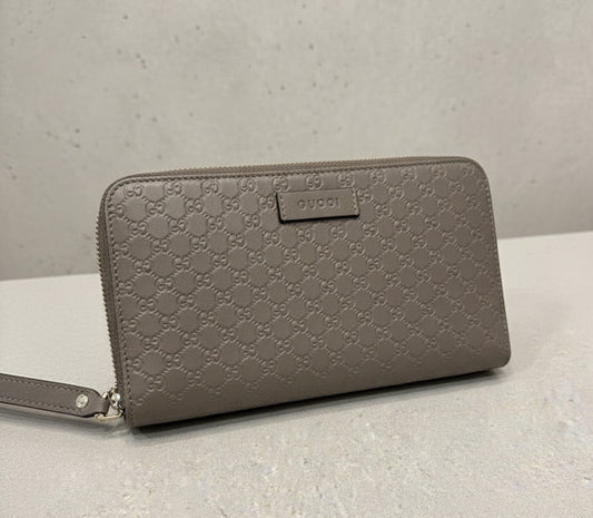 GUCCI Grey Leather Microguccissima Long Zip Wallet