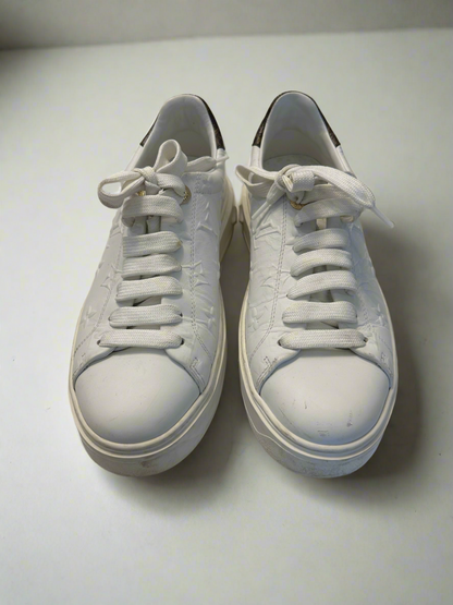 LOUIS VUITTON Monogram Sneakers - Size 37.5