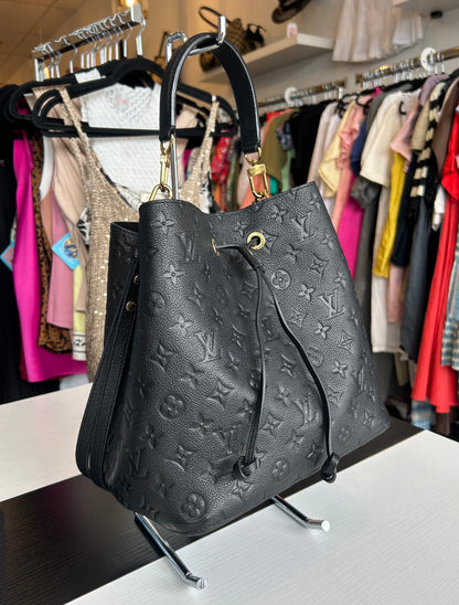 LOUIS VUITTON NéoNoé MM