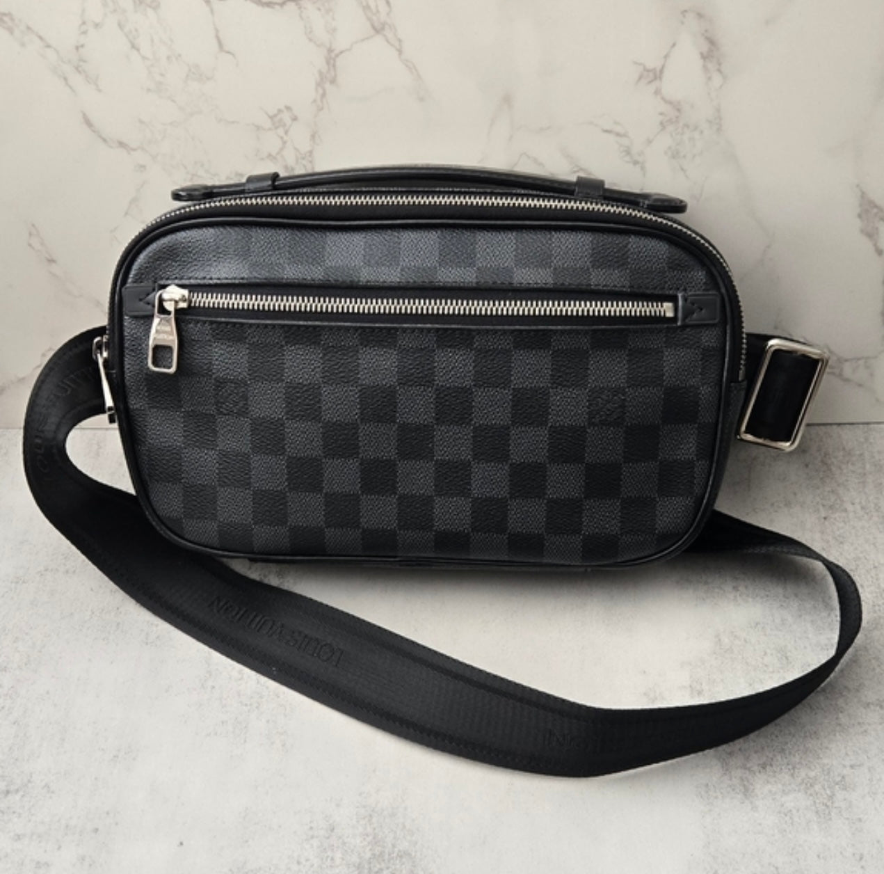 LOUIS VUITTON Belt Bag