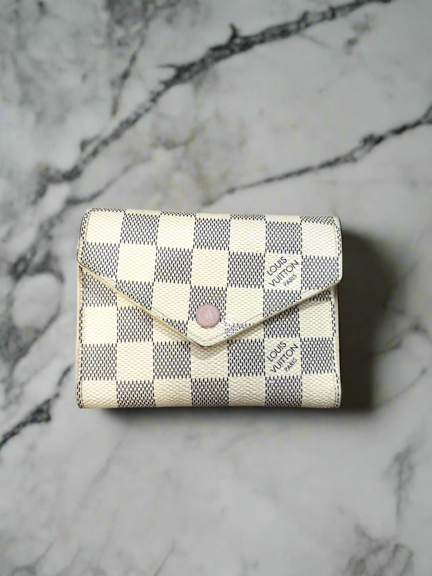 LOUIS VUITTON Victorine Damier Azur Wallet