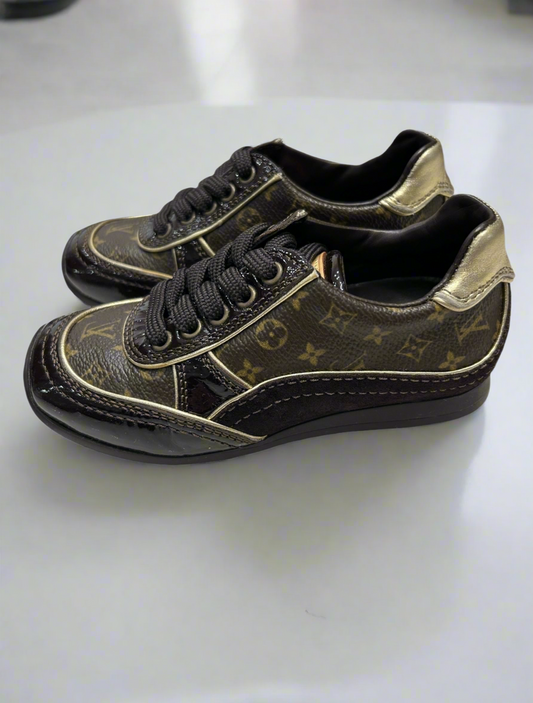 LOUIS VUITTON - Leather Monogram Kids Sneakers - Size 24