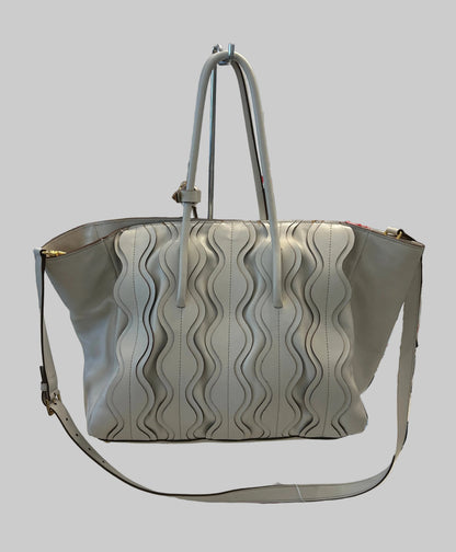 MIU MIU White Leather Matelassé Shopper