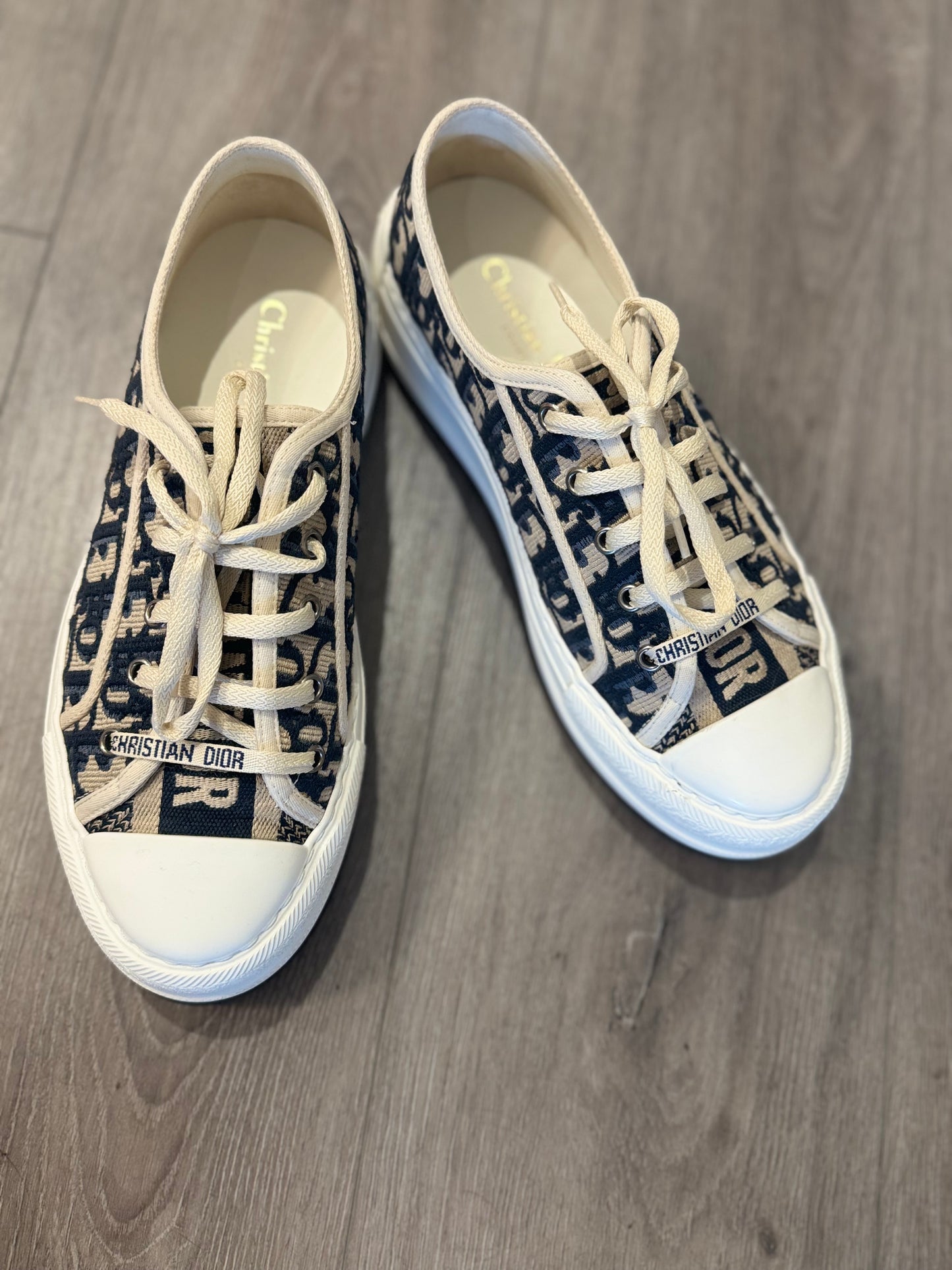 Christian Dior Walk'n'Dior Sneaker - Size 39