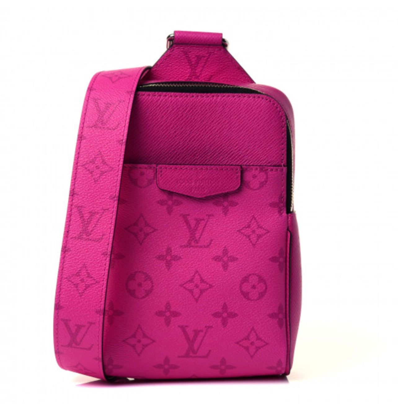 LOUIS VUITTON Taigarama Slingbag