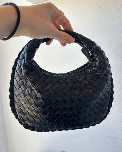 BOTTEGA VENETA Intrecciato Hobo Mini Bag