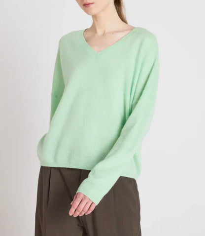 ABSOLUT CASHMERE Alicia V-Neck Sweater - Size L