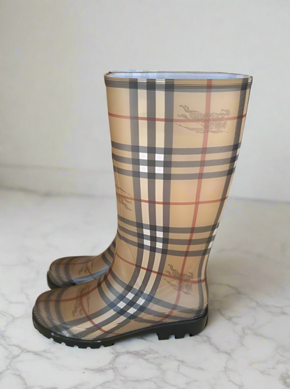 BURBERRY Plaid Rainboot - Size 38