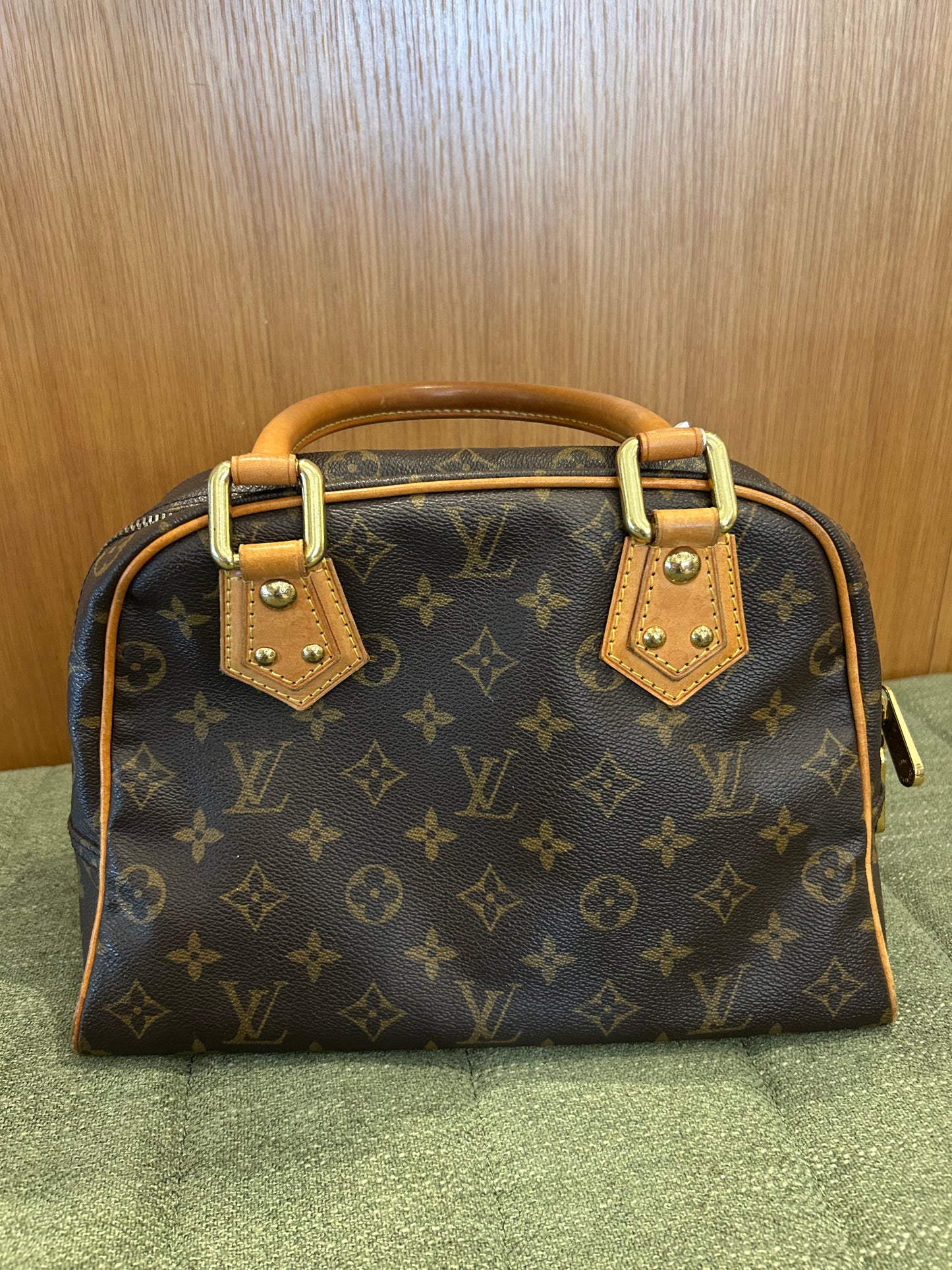 LOUIS VUITTON 2006 Manhattan PM Bag