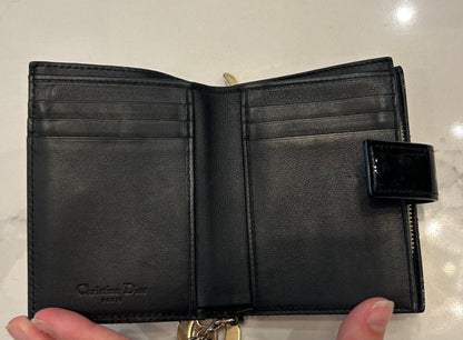 CHRISTIAN DIOR Patent Cannage Lady Dior Wallet