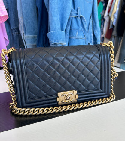 CHANEL 2018 Medium Boy Bag Navy