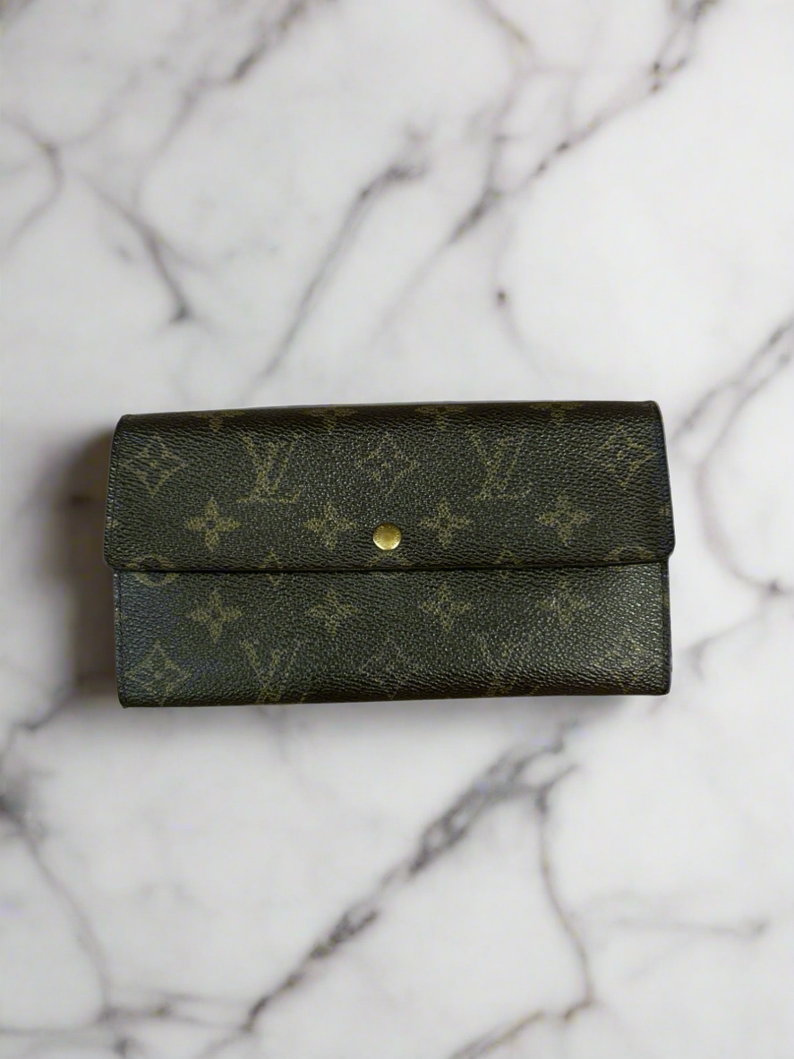 LOUIS VUITTON Sara Vintage Wallet