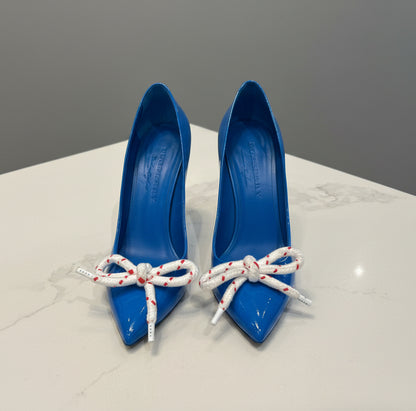 BURBERRY Blue Patent Leather Finsbury Bow Pointed Toe Pump - Size 40
