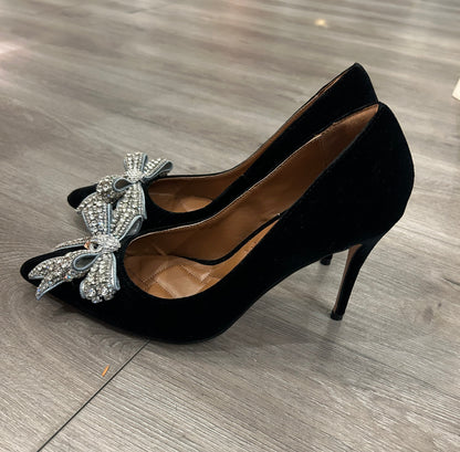 KURT GEIGER Velvet Bow Pump - Size 41