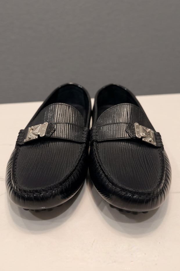LOUIS VUITTON Black Epi Leather Loafers - Size 37