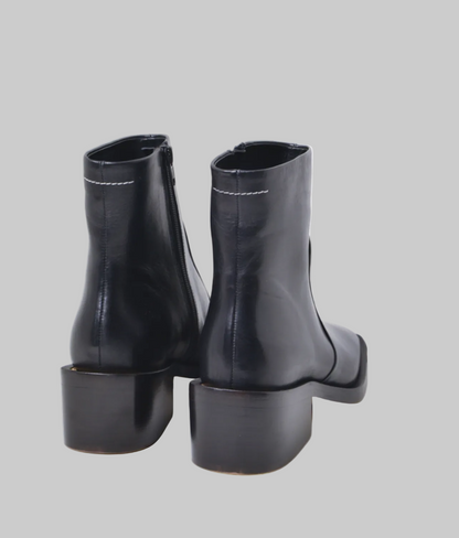 MM6 MAISON MARGIELA black Leather Boots - Size 36 (fit like 7.5-8)