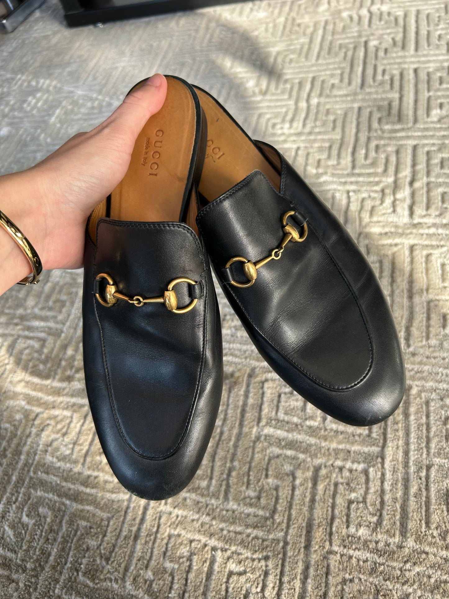 GUCCI Black Leather Mules - Size 38.5