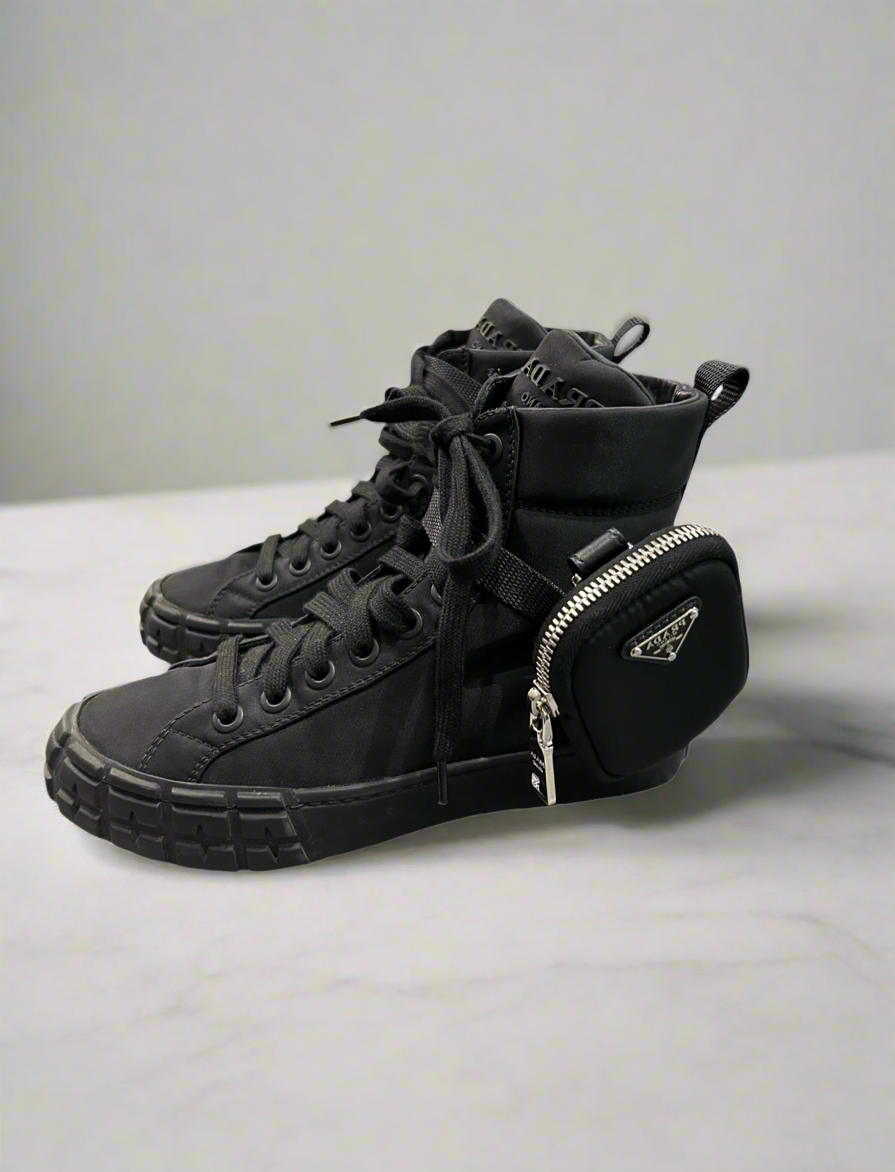 PRADA Donna Sneakers - Size 6