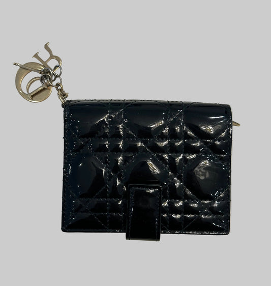 CHRISTIAN DIOR Patent Cannage Lady Dior Wallet