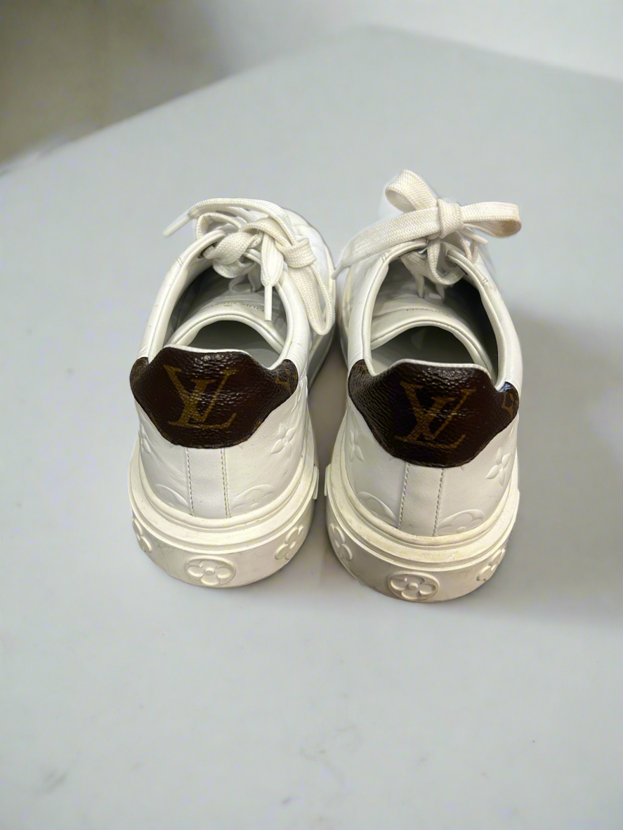 LOUIS VUITTON White Monogram Sneakers - Size 37.5