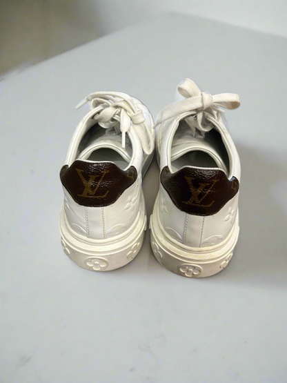 LOUIS VUITTON White Monogram Sneakers - Size 37.5