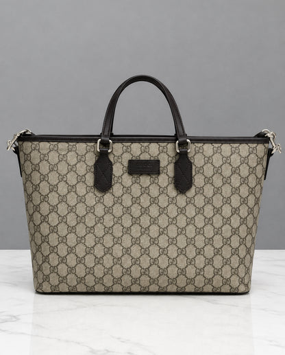 GUCCI GG Supreme Monogram Medium Zippered Tote Bag