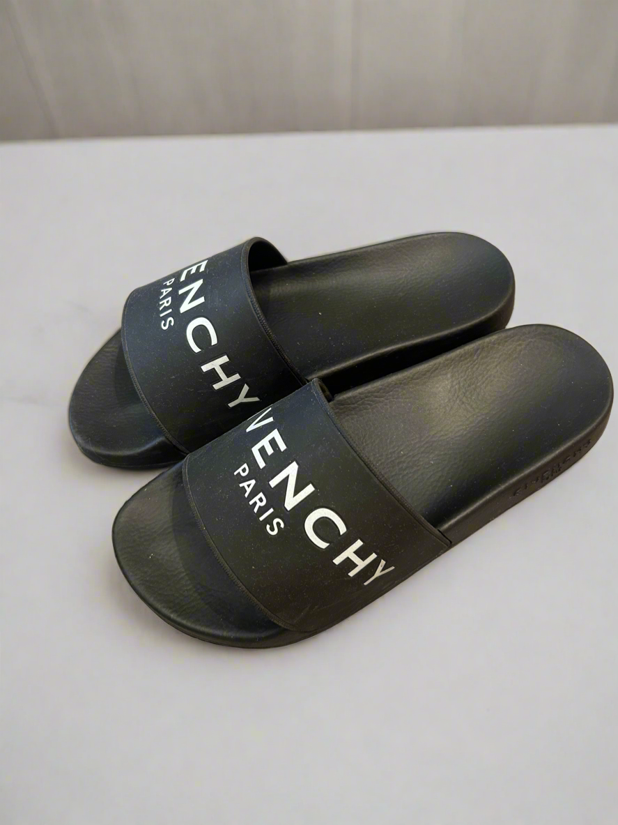 GIVENCHY Black Logoed Slides - Size 39