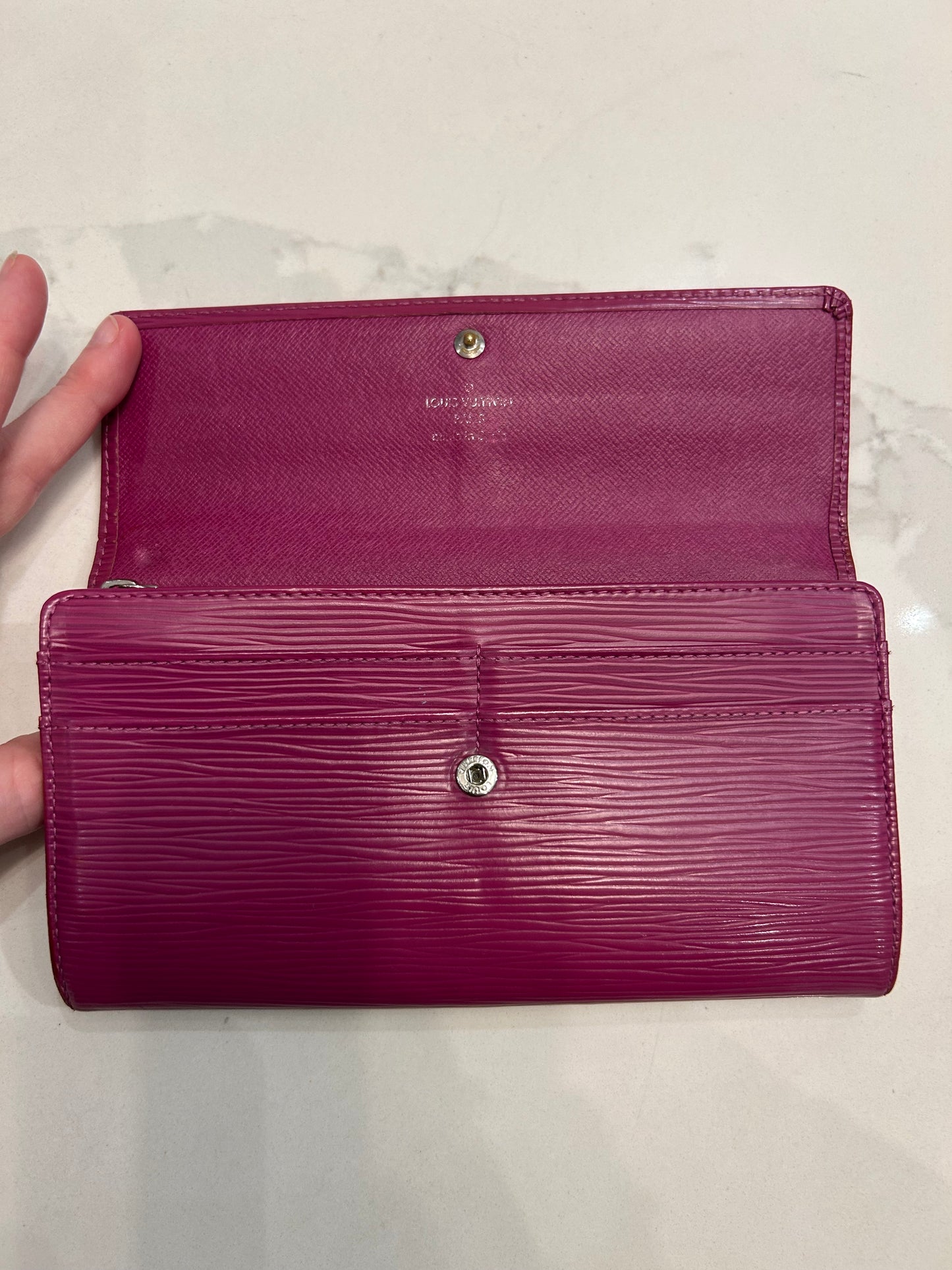 LOUIS VUITTON EPI Leather Long Wallet